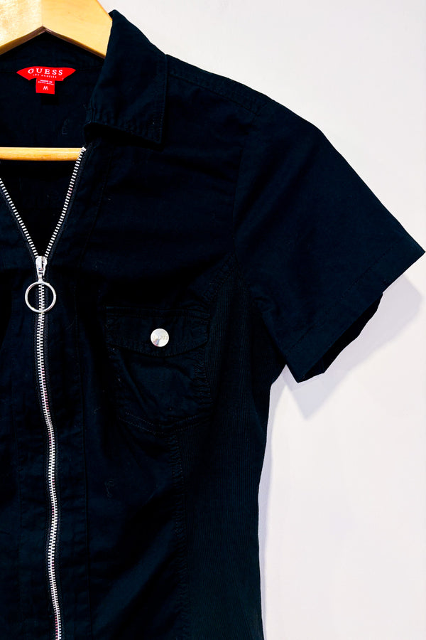 Blouse cargo noir à zip seconde main - Guess- La Penderie du Paradis