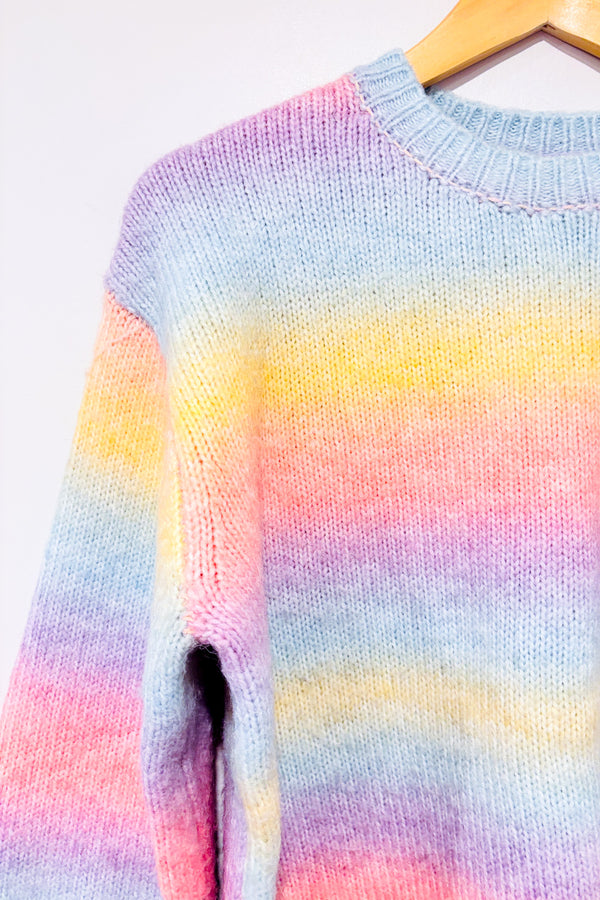 Chandail en tricot arc-en-ciel pastel* seconde main - Retrod- La Penderie du Paradis
