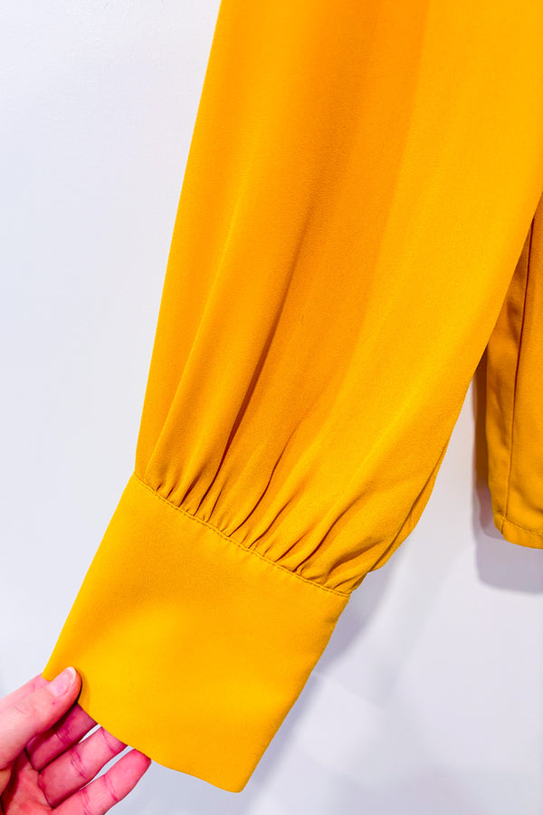 Haut safran fluide seconde main - SFW Suitable for Work- La Penderie du Paradis