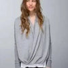 Haut drapé cache-cœur gris rayé seconde main - Lululemon- La Penderie du Paradis