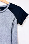 T-shirt sport gris et noir seconde main - Athletic Works- La Penderie du Paradis