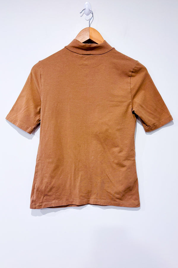 T-shirt taupe à col montant seconde main - Tag- La Penderie du Paradis