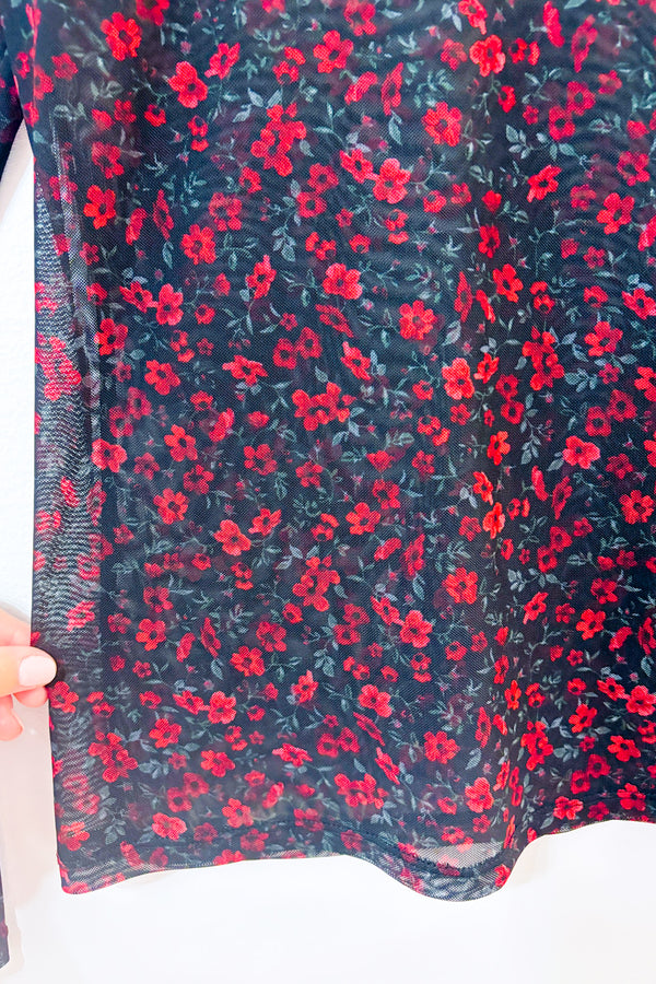Haut noir fleuri en maille transparente à col montant* seconde main - Reitmans- La Penderie du Paradis