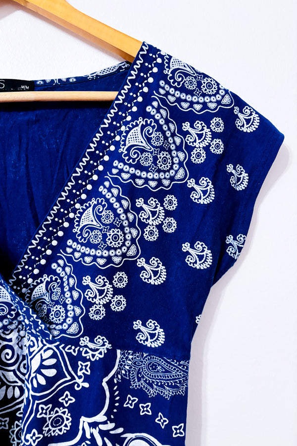 Haut cache-cœur bleu à motif paisley seconde main - SWS Streetwear Society- La Penderie du Paradis
