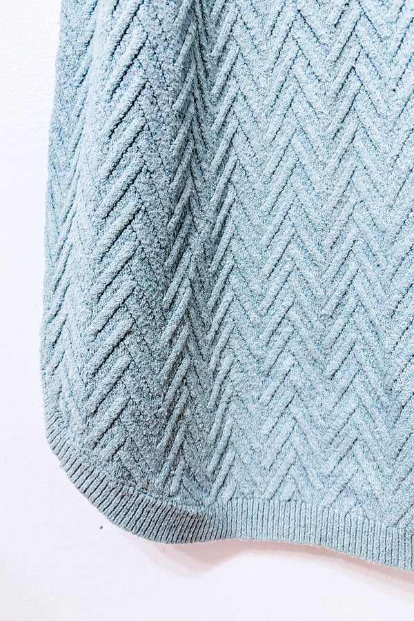 Chandail bleu eau en tricot à torsades seconde main - Reitmans- La Penderie du Paradis