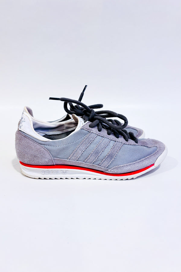 Chaussures de sport grises (7)-Adidas-La Penderie du Paradis 🕊