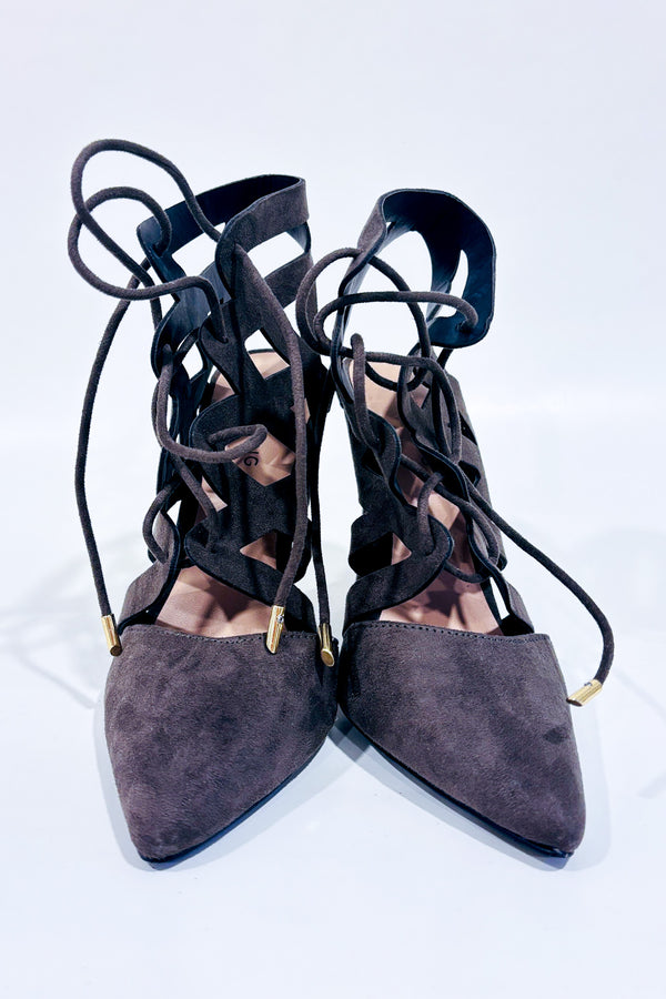 Chaussures grises lacées en suède (6.5)*-Call It Spring-La Penderie du Paradis 🕊