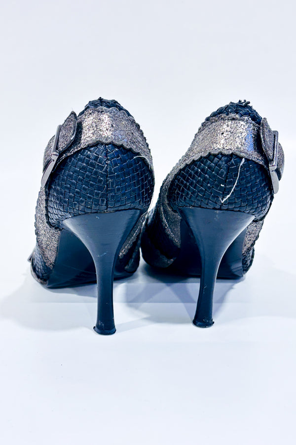 Chaussures noires avec paillettes or (6.5)-Naughty Monkey-La Penderie du Paradis 🕊