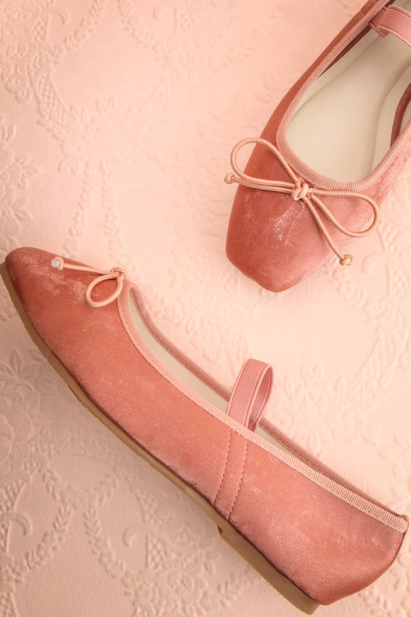 Chaussures ballerine rose en velours avec bride* seconde main - Oasis Society- La Penderie du Paradis