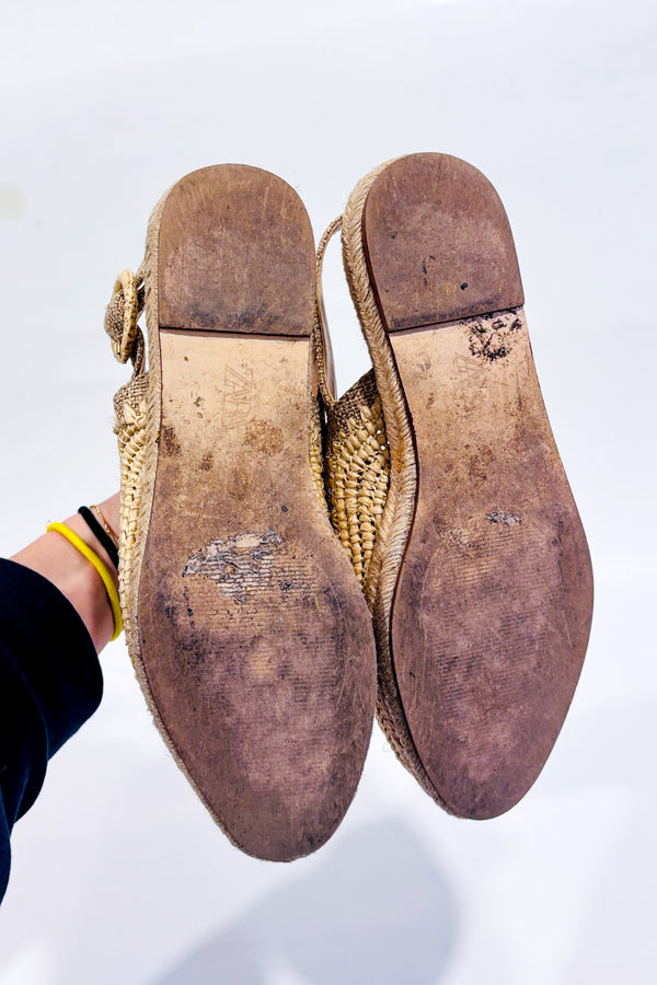 Sandales espadrilles slingback beige en jute seconde main - Zara- La Penderie du Paradis