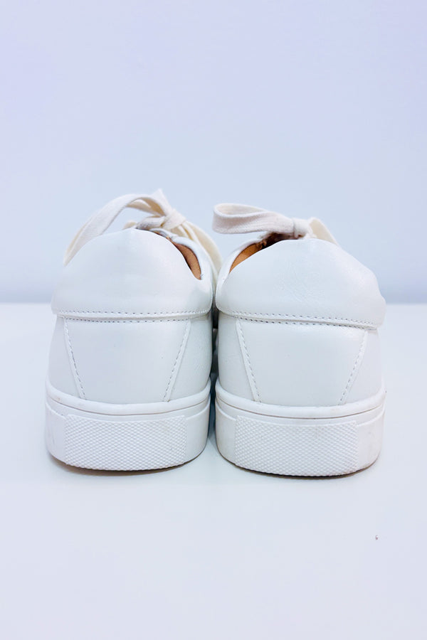 Chaussures blanches Austerly en similicuir seconde main - Dolce Vita- La Penderie du Paradis