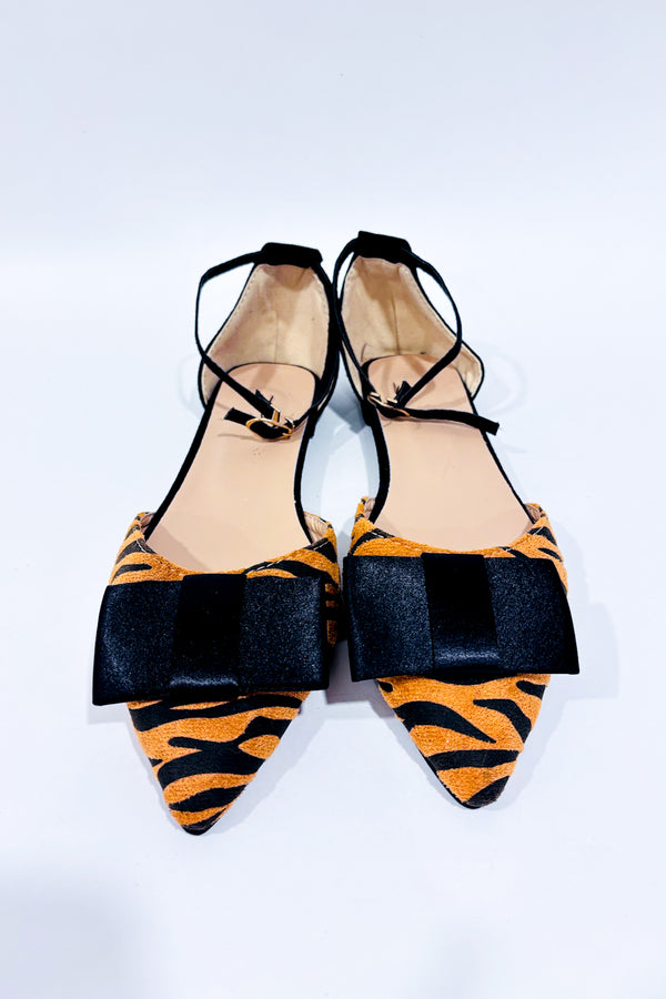 Chaussures au bout pointu motif tigré (9.5)-Autres-La Penderie du Paradis 🕊