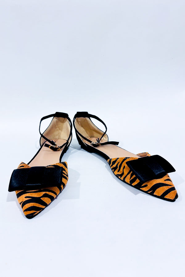 Chaussures au bout pointu motif tigré (9.5)-Autres-La Penderie du Paradis 🕊