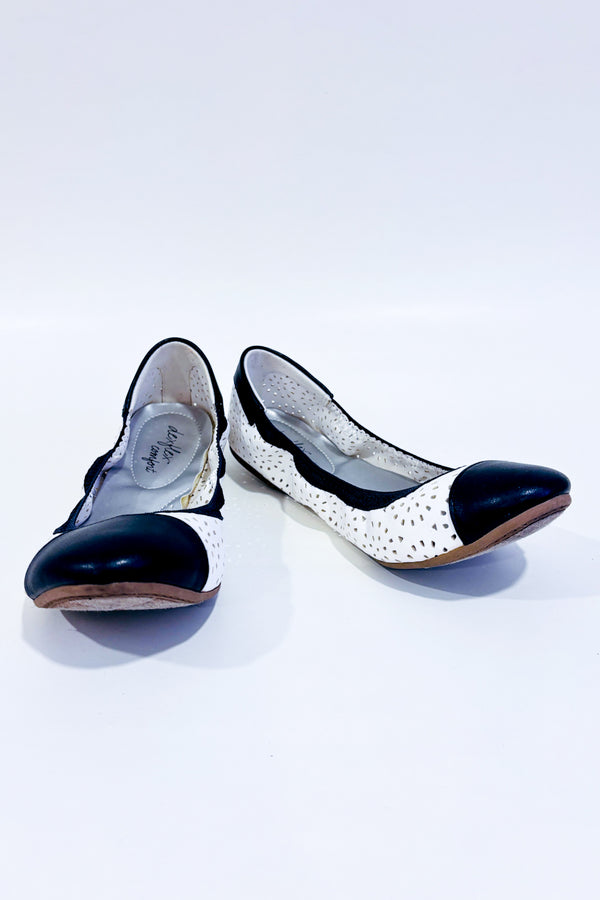 Chaussures ballerine blanches et noires (7)-Dexflex by Dexter-La Penderie du Paradis 🕊