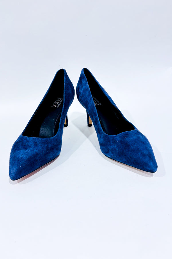 Chaussures marine en suède (9.5)-Le Château-La Penderie du Paradis 🕊