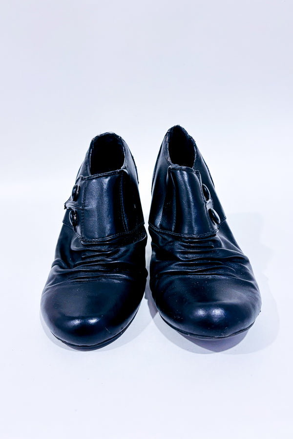 Chaussures noires (7.5)-Alberto-La Penderie du Paradis 🕊