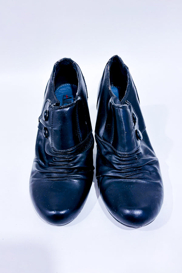 Chaussures noires (7.5)-Alberto-La Penderie du Paradis 🕊