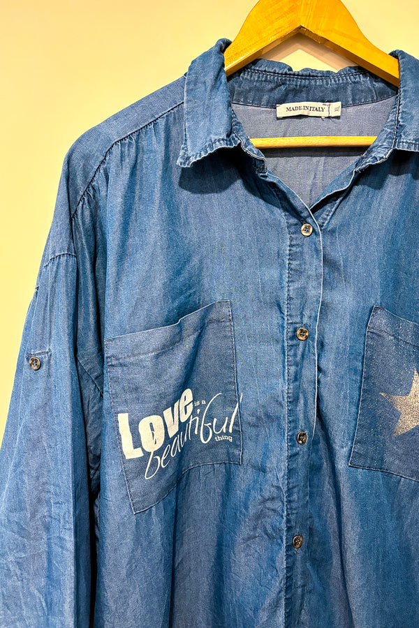 Chemise bleu jeans ''Love is a beautiful thing'' (xl) seconde main Autres