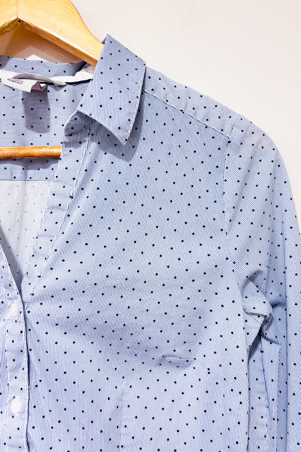 YY_Chemise ajustée bleue rayée à pois (m)-H&M-La Penderie du Paradis 🕊