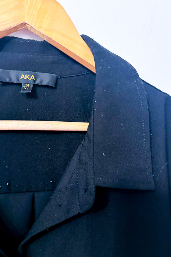 Chemise fluide ample noire à manches courtes seconde main - AKA- La Penderie du Paradis