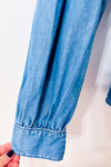 Chemise bleue à volants et col montant* seconde main - Levi's- La Penderie du Paradis