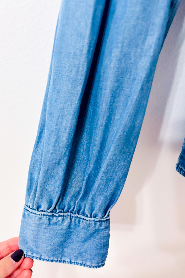 Chemise bleue à volants et col montant* seconde main - Levi's- La Penderie du Paradis