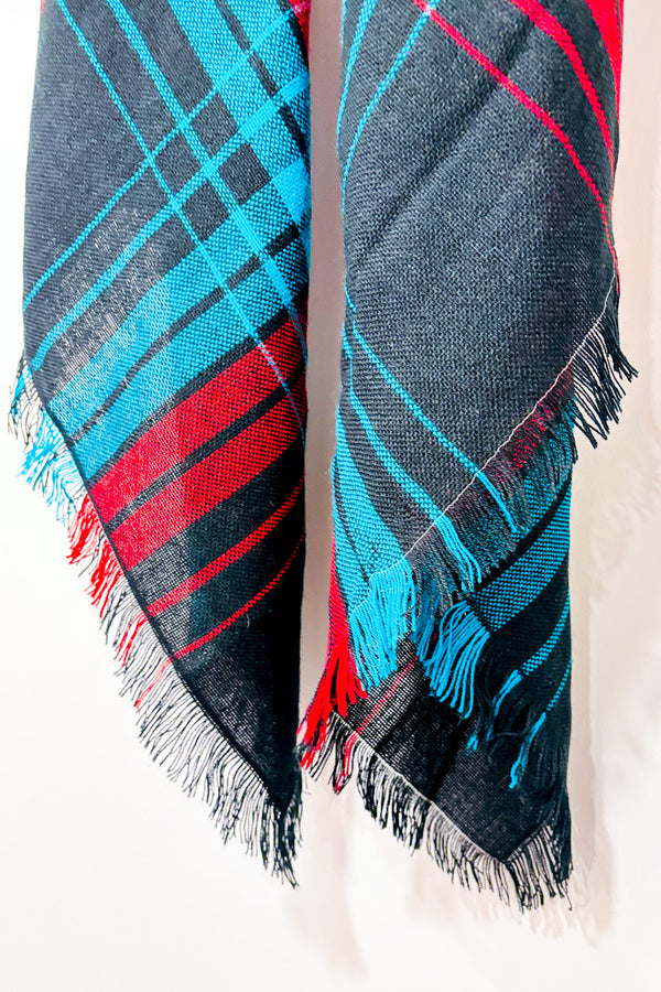 Foulard carré rouge vert et noir à carreaux seconde main - Autres- La Penderie du Paradis