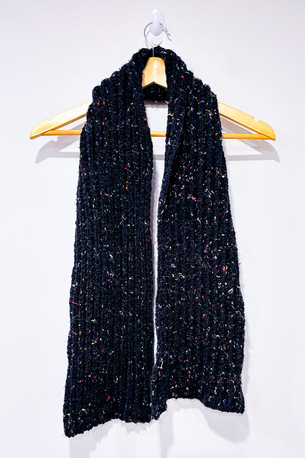 Écharpe charcoal en tricot seconde main - Autres- La Penderie du Paradis