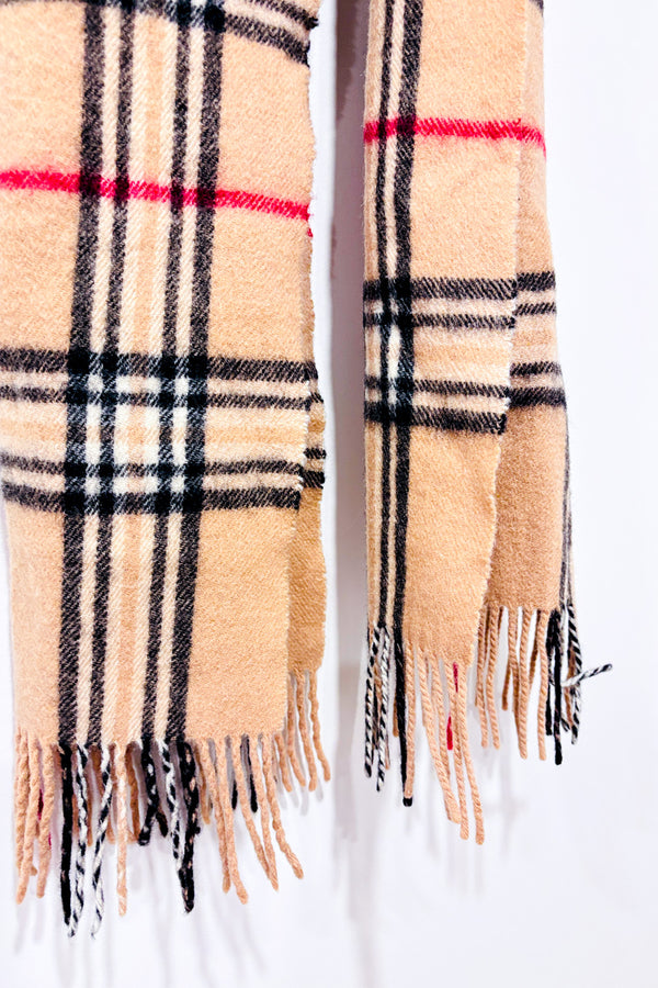 Foulard beige à carreaux en laine et chachemire seconde main - Fraas- La Penderie du Paradis