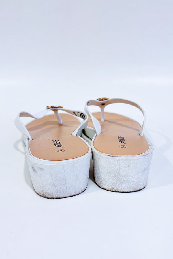 Gougounes blanches (7)-Ardene-La Penderie du Paradis 🕊