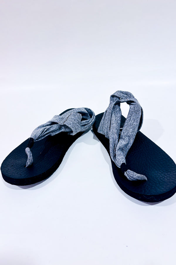 Gougounes grises (6)-Skechers-La Penderie du Paradis 🕊