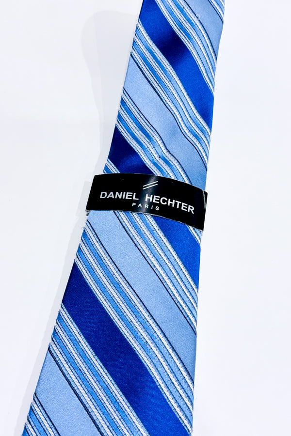 Cravate bleue rayée seconde main - Daniel Hechter- La Penderie du Paradis