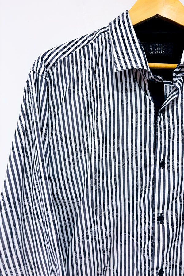 Chemise noire et blanche rayée et fleurie - Homme* seconde main - Orvieto- La Penderie du Paradis