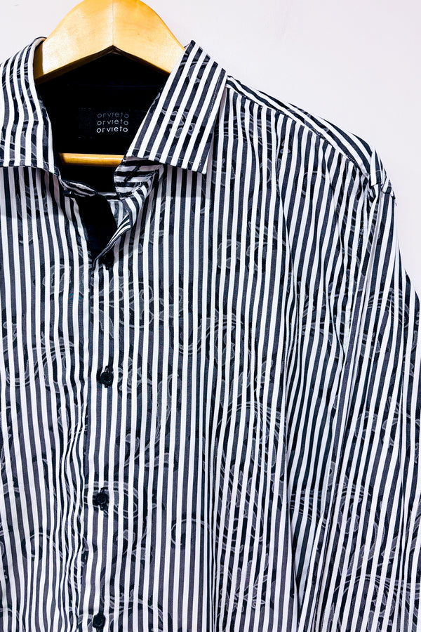 Chemise noire et blanche rayée et fleurie - Homme* seconde main - Orvieto- La Penderie du Paradis