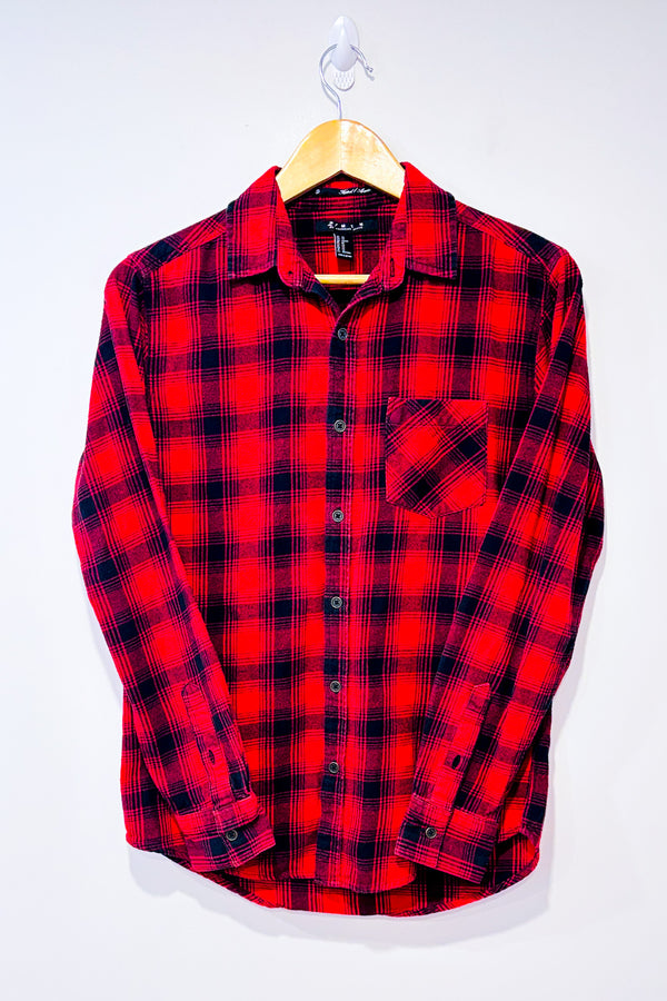 Chemise en flanelle rouge et marine à carreaux - Homme seconde main - 21 Men- La Penderie du Paradis