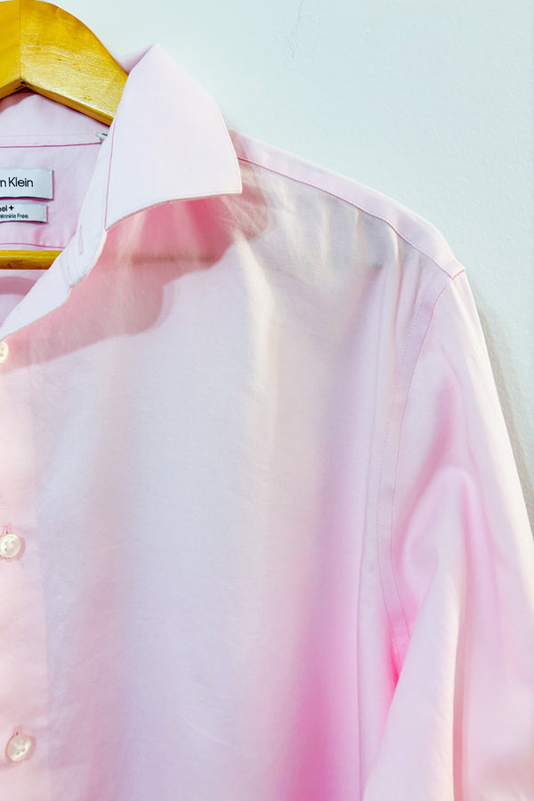 Chemise rose slim fit* seconde main - Calvin Klein- La Penderie du Paradis