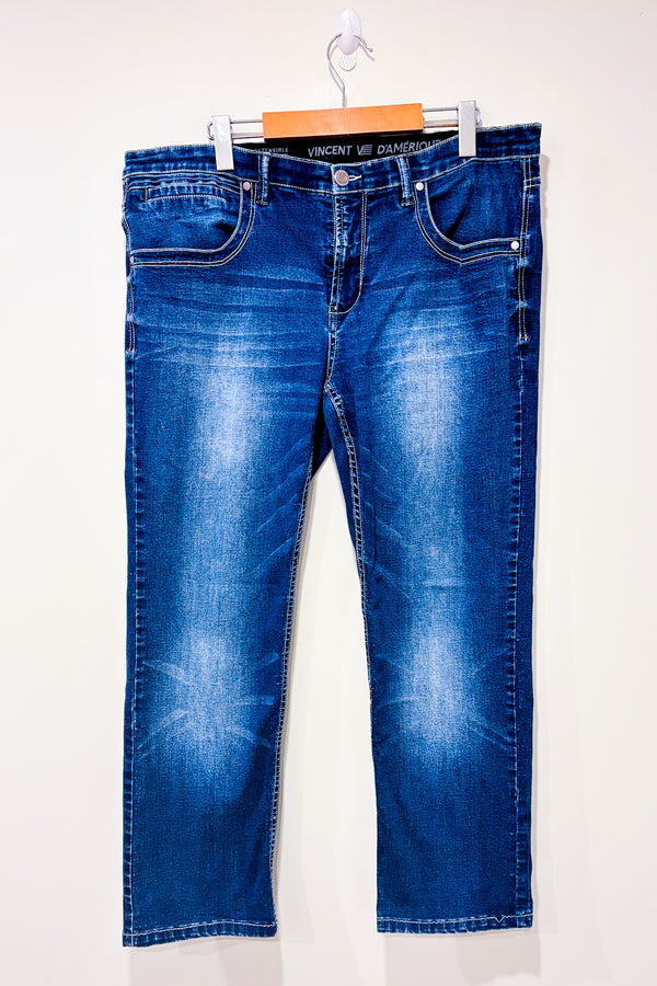Jeans bleu délavé jambe droite - Homme seconde main - Vincent D'Amérique- La Penderie du Paradis