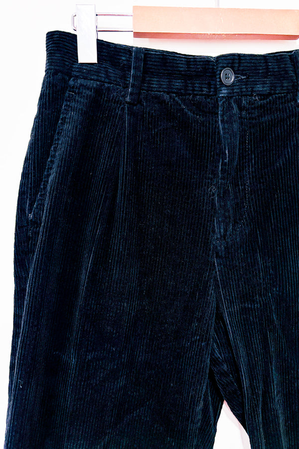 Pantalon noir en corduroy coupe standard - Homme seconde main - H&M- La Penderie du Paradis