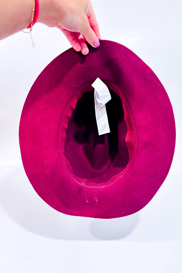 Chapeau bourgogne en laine (m)-Zara-La Penderie du Paradis 🕊