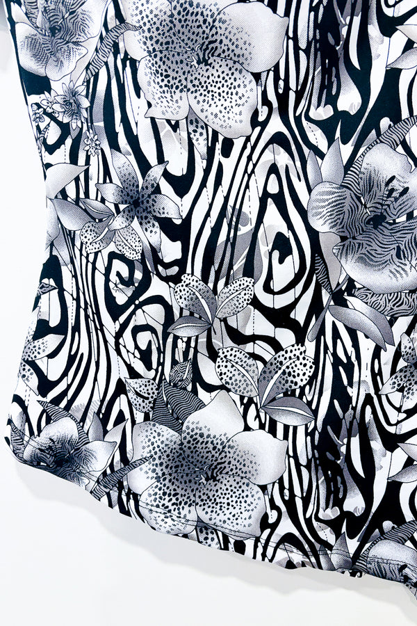 Haut asymétrique noir et beige fleuri (s) - Initiatives - La Penderie du Paradis ?