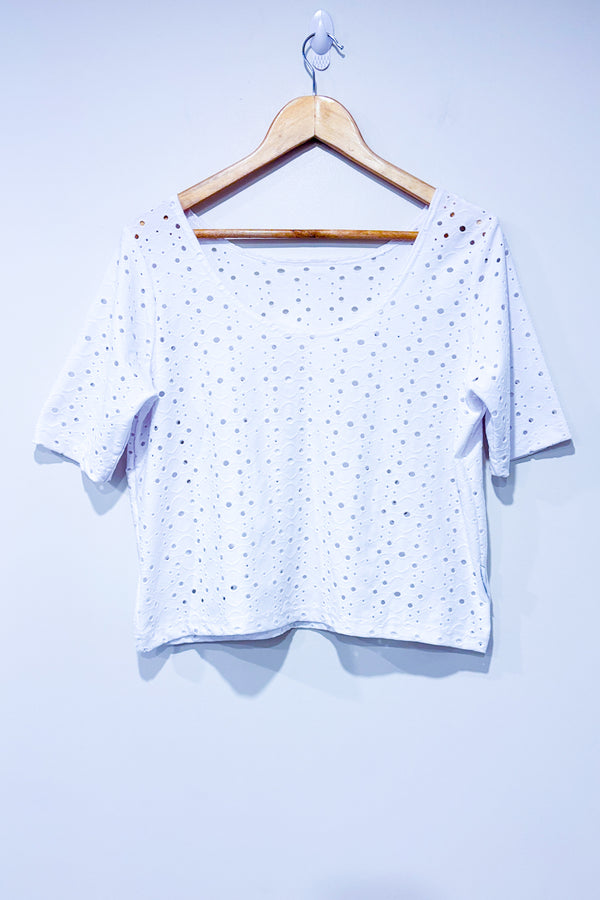 Haut blanc dentelé (l/xl)-Rien ne se perd, tout se crée-La Penderie du Paradis 🕊