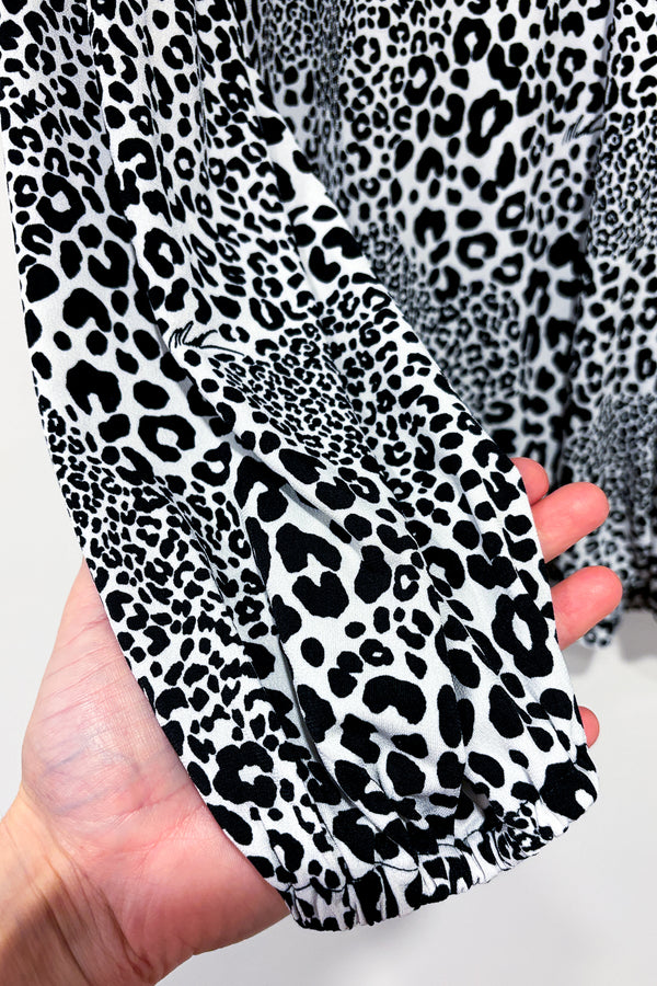 Haut cache-coeur blanc et noir motif léopard (s) seconde main Michael Kors