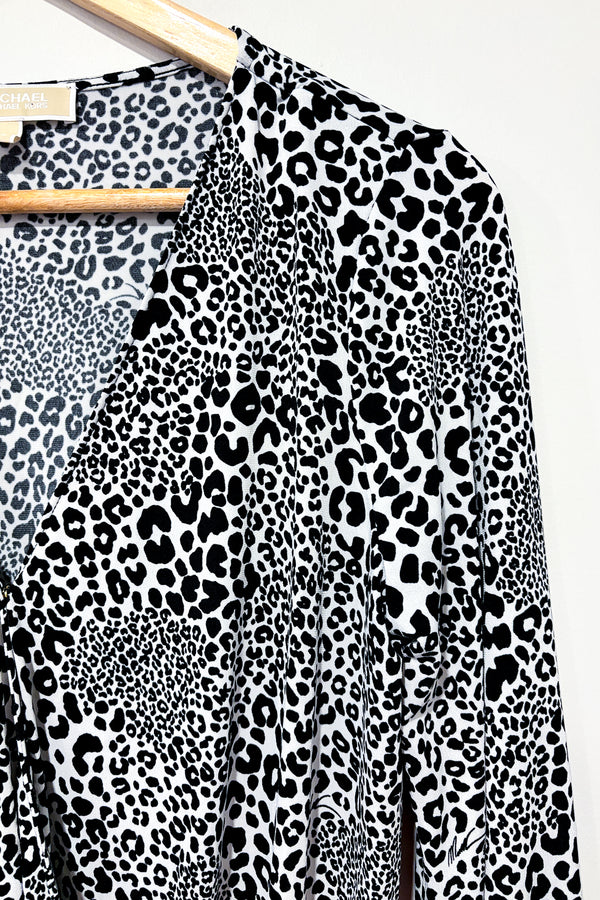 Haut cache-coeur blanc et noir motif léopard (s) seconde main Michael Kors