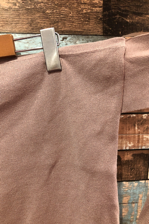 Haut côtelé vieux rose licou croisé(2X) seconde main Reitmans