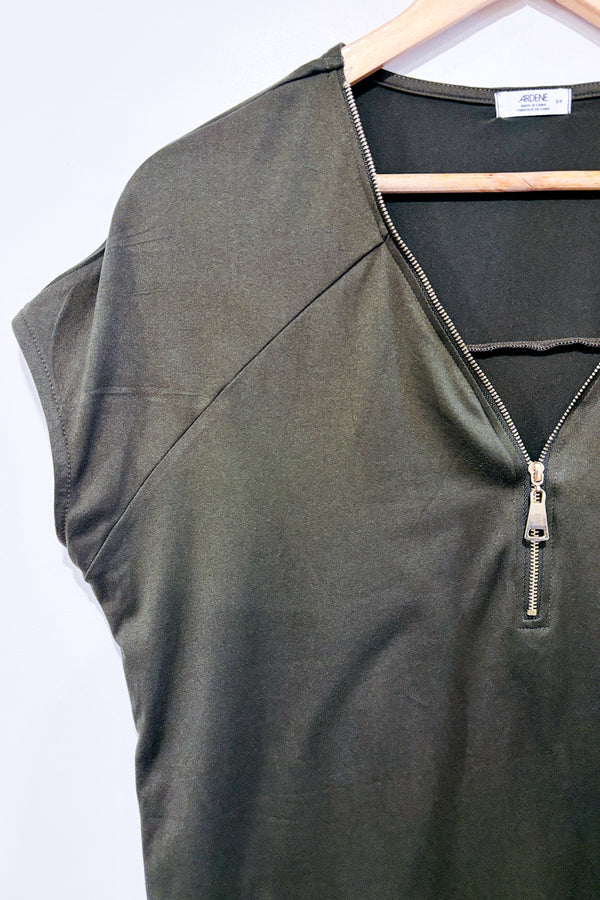 Haut kaki avec zip or (l)-Ardene-La Penderie du Paradis 🕊