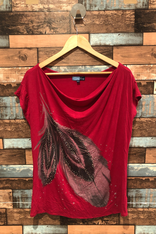 Haut rouge avec plumes et diamants (xl) seconde main blu stop