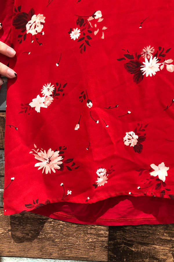 Haut rouge fleuri Le Relax (l) seconde main Reitmans