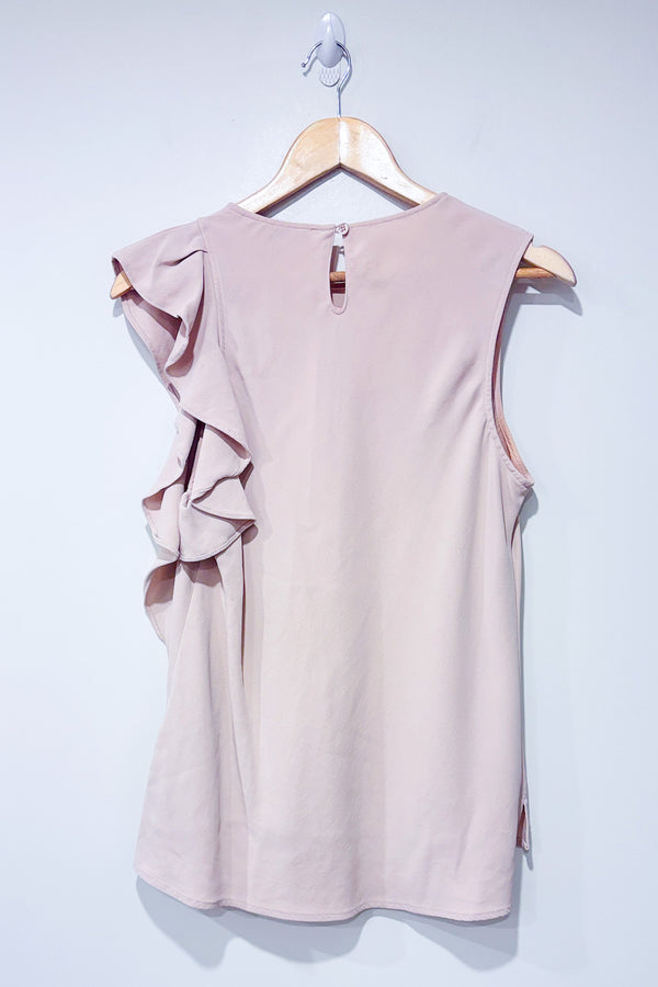 Haut sans manche rose pâle en soie avec froufrou (m)-Judith & Charles-La Penderie du Paradis 🕊