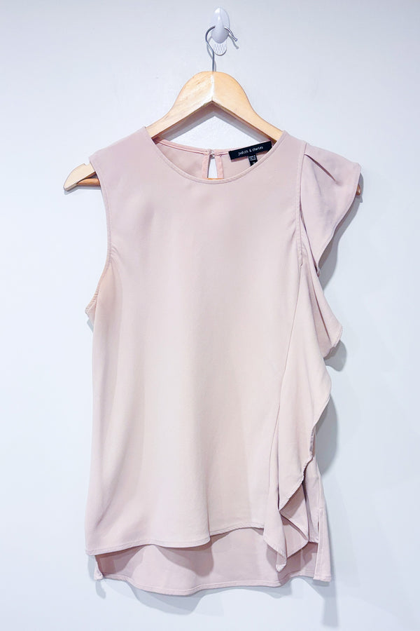 Haut sans manche rose pâle en soie avec froufrou (m)-Judith & Charles-La Penderie du Paradis 🕊