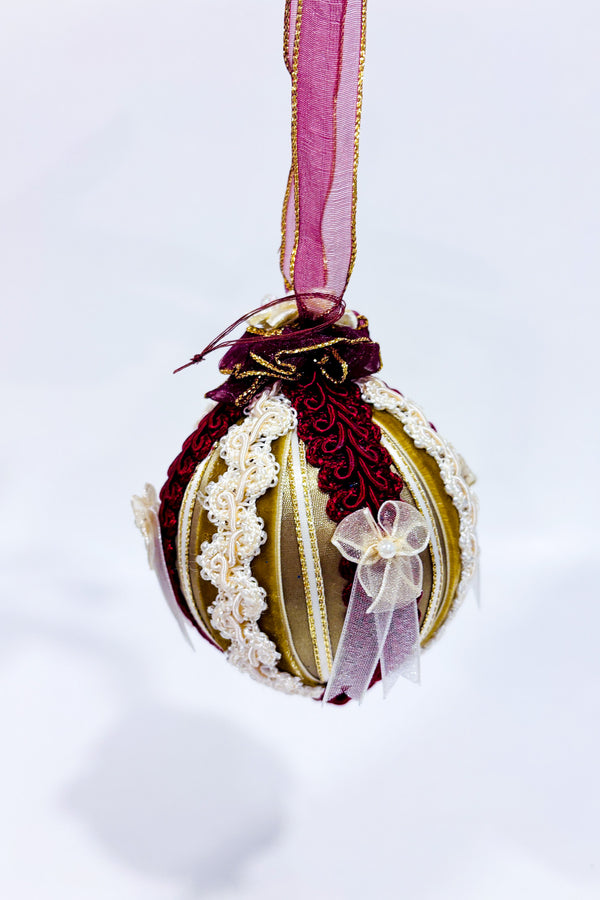 Décoration de Noël - Boule rouge et or-Autres-La Penderie du Paradis 🕊